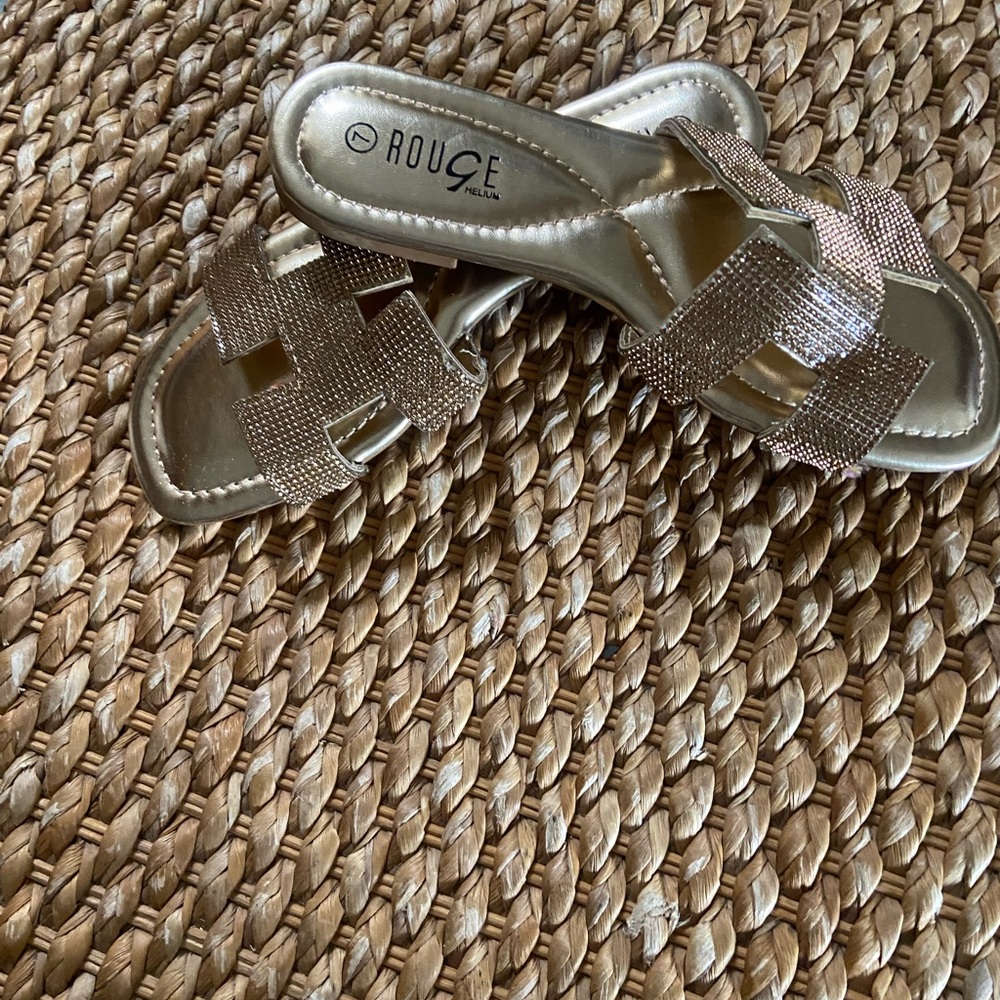 Rouge Helium Gold Kids Sandals